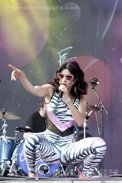 MARINA AND THE DIAMONDS - 2015-08-29 - SAINT CLOUD - Domaine National - Scene de la Cascade - 